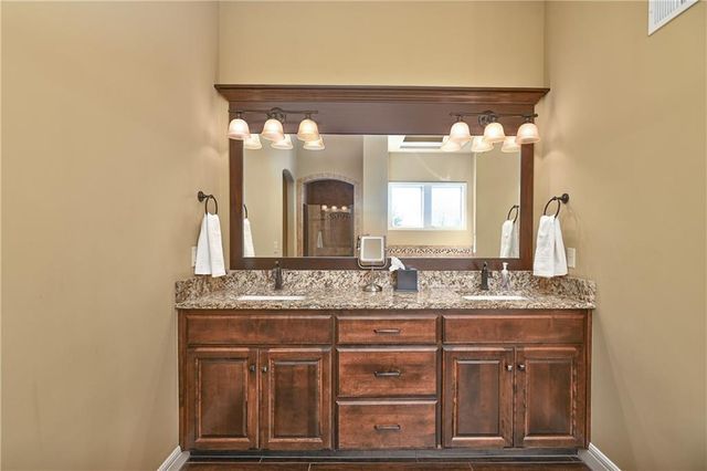 15721 Ballentine Street, Overland Park, KS 66221