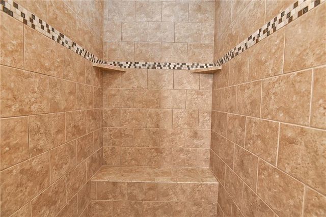 15721 Ballentine Street, Overland Park, KS 66221