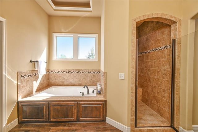 15721 Ballentine Street, Overland Park, KS 66221