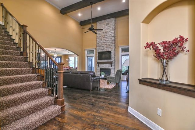 15721 Ballentine Street, Overland Park, KS 66221