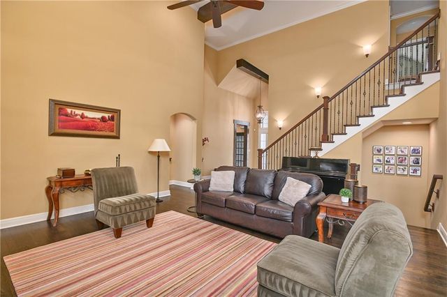 15721 Ballentine Street, Overland Park, KS 66221