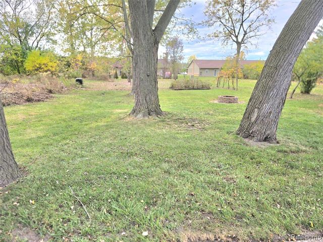 25815 Firwood Avenue, Warren, MI 48089