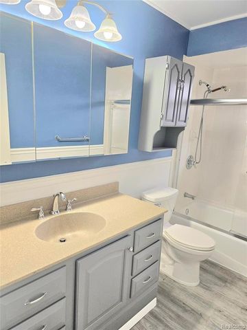 25815 Firwood Avenue, Warren, MI 48089