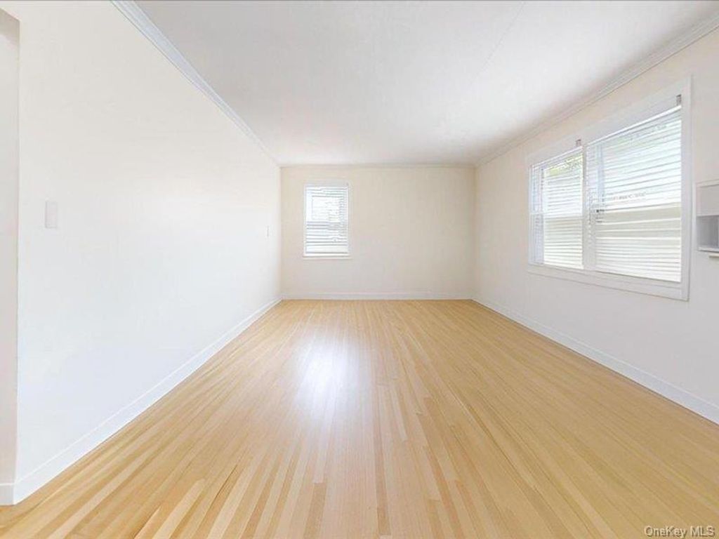 251-29 71st Avenue 112B, Bellerose, NY 11426 — photo 4