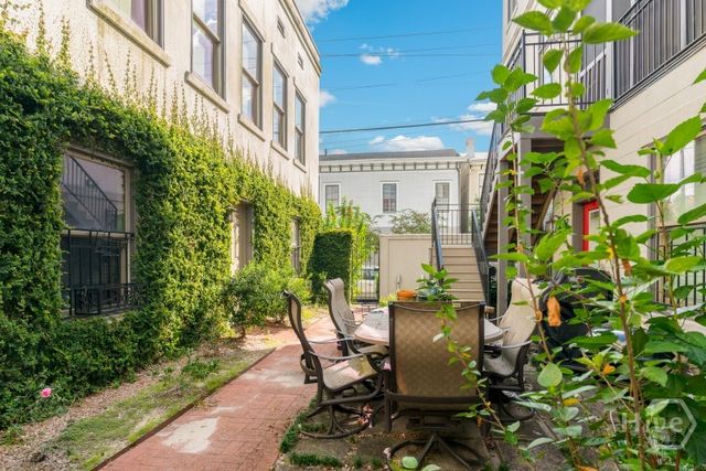 430 E Oglethorpe Avenue, Savannah, GA 31401