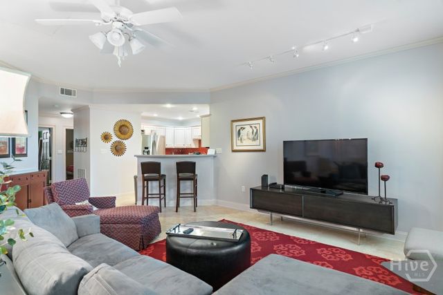 430 E Oglethorpe Avenue, Savannah, GA 31401