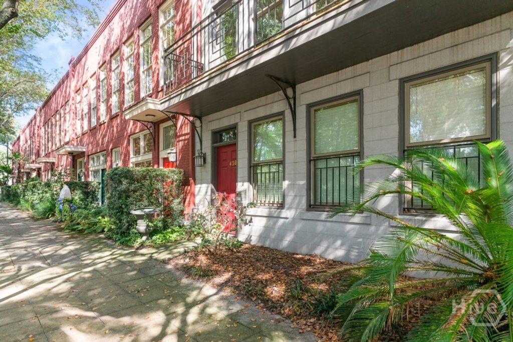 430 E Oglethorpe Avenue, Savannah, GA 31401