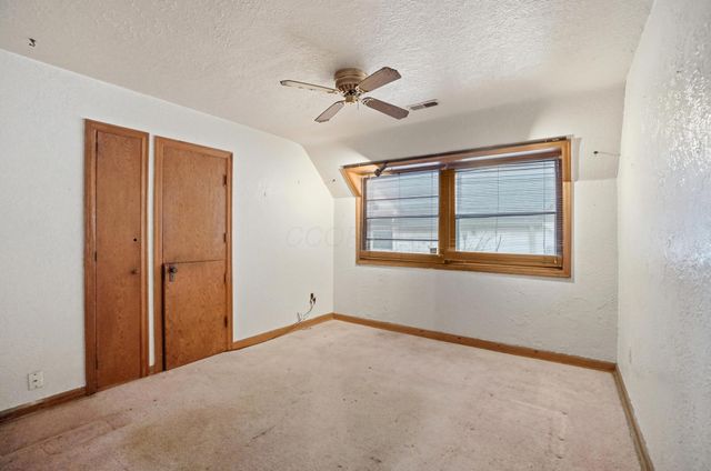 1089 Wellington Boulevard, Columbus, OH 43219