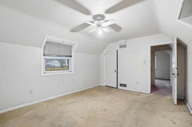 1089 Wellington Boulevard, Columbus, OH 43219