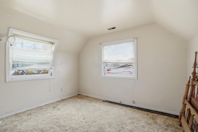 1089 Wellington Boulevard, Columbus, OH 43219