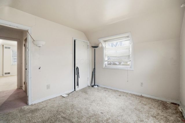 1089 Wellington Boulevard, Columbus, OH 43219