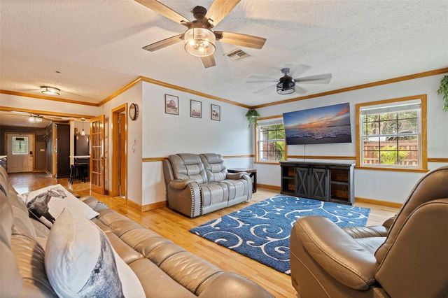 8701 64TH STREET N, Pinellas Park, FL 33782