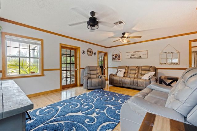 8701 64TH STREET N, Pinellas Park, FL 33782