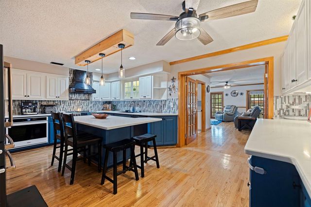 8701 64TH STREET N, Pinellas Park, FL 33782