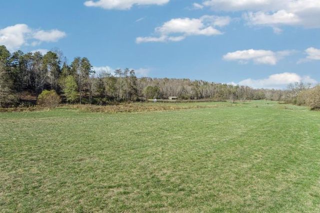 6303 Ben Parks Road, Murrayville, GA 30564