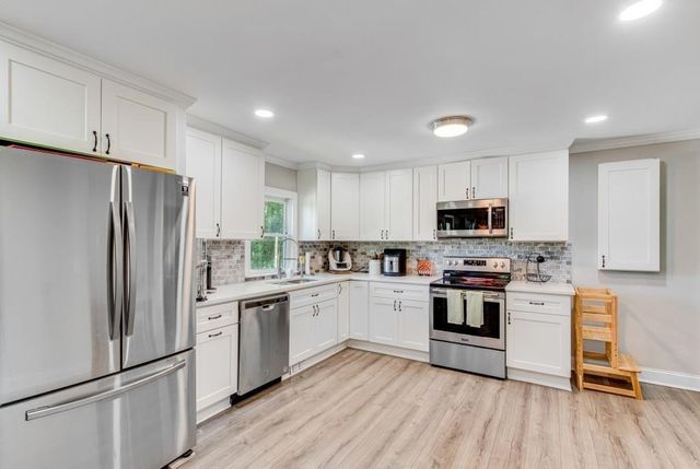6303 Ben Parks Road, Murrayville, GA 30564