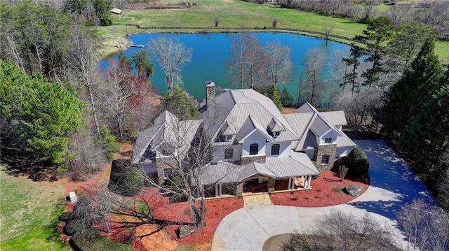 6303 Ben Parks Road, Murrayville, GA 30564