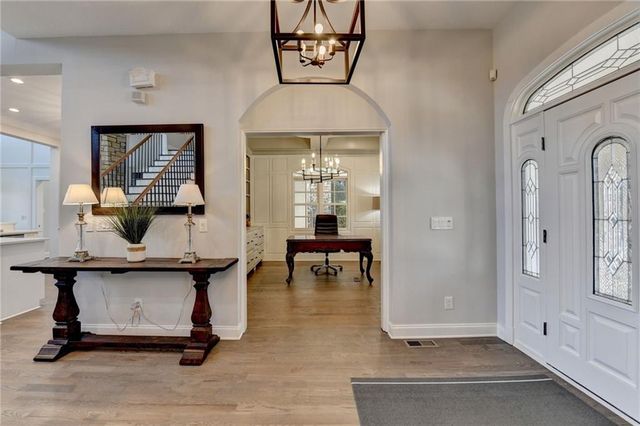 6303 Ben Parks Road, Murrayville, GA 30564