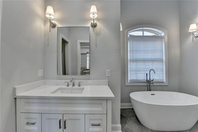 6303 Ben Parks Road, Murrayville, GA 30564