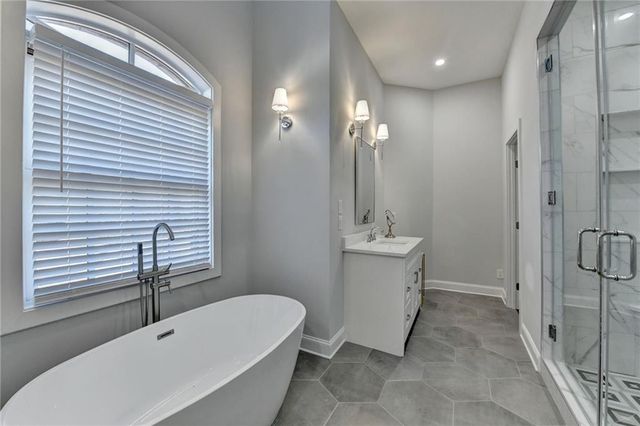 6303 Ben Parks Road, Murrayville, GA 30564