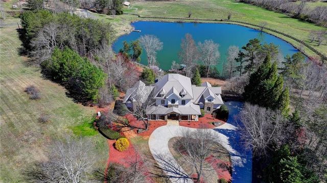 6303 Ben Parks Road, Murrayville, GA 30564