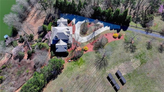 6303 Ben Parks Road, Murrayville, GA 30564
