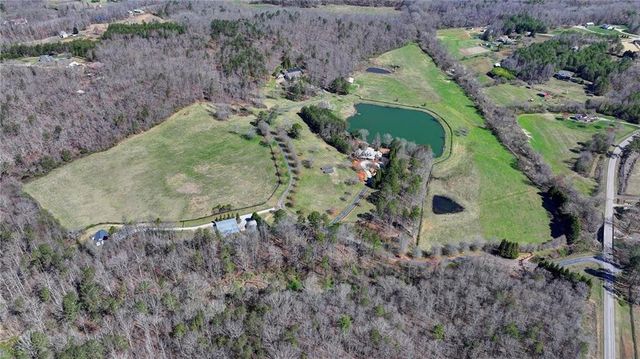 6303 Ben Parks Road, Murrayville, GA 30564
