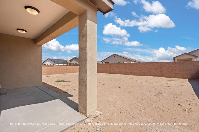 16 Calle Guaymas, Los Lunas, NM 87031