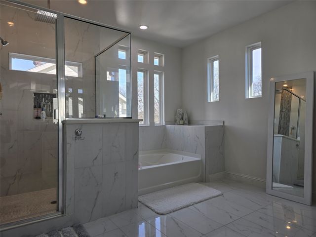 2831 Curvilinear Court, Dallas, TX 75227