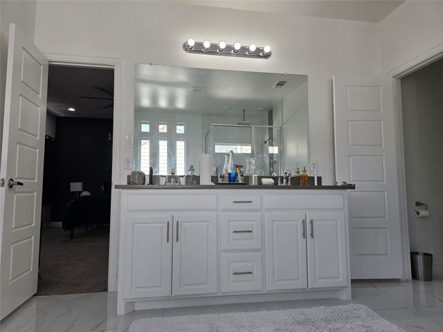 2831 Curvilinear Court, Dallas, TX 75227