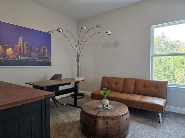 2831 Curvilinear Court, Dallas, TX 75227