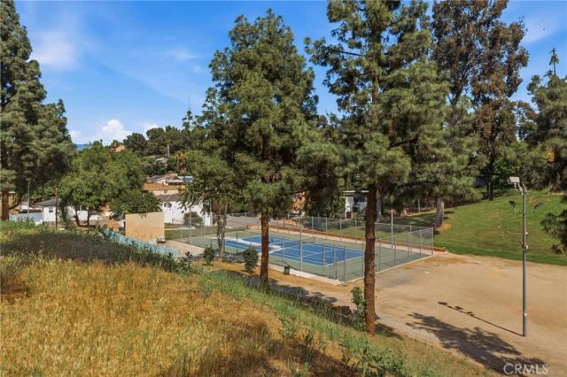 1105 N Hazard, Los Angeles, CA 90063