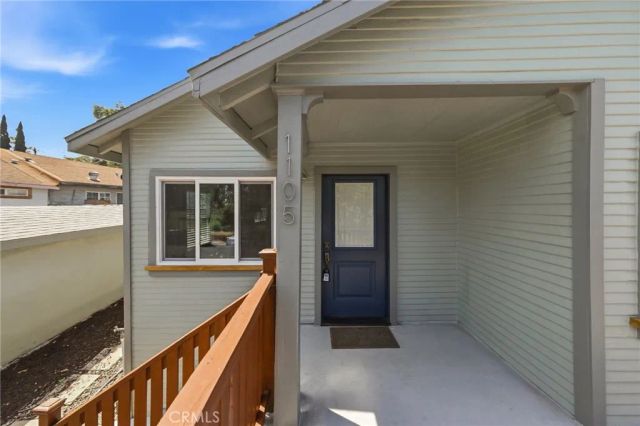 1105 N Hazard, Los Angeles, CA 90063