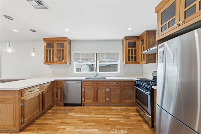 1105 N Hazard, Los Angeles, CA 90063