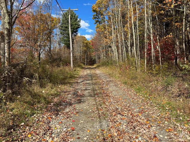 3 West Hill Rd., Austerlitz, NY 12017