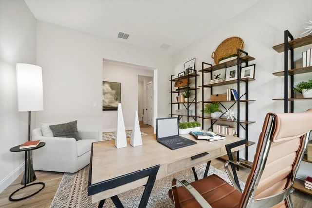 10184 NW Field Flower Trail 158, Port St Lucie, FL 34987