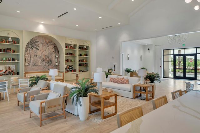 10184 NW Field Flower Trail 158, Port St Lucie, FL 34987