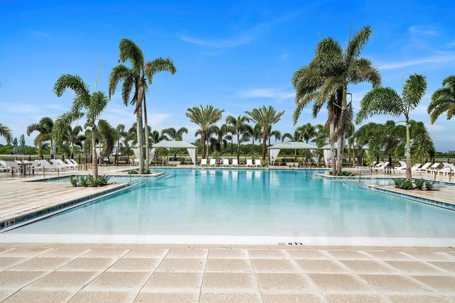 10184 NW Field Flower Trail 158, Port St Lucie, FL 34987