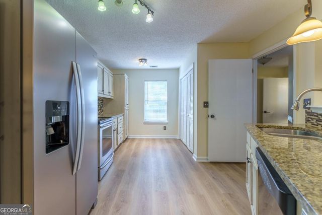 403 Mill Pond Road, Roswell, GA 30076