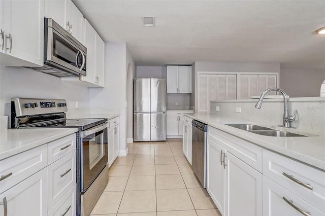 4215 SW 32ND STREET, Ocala, FL 34474