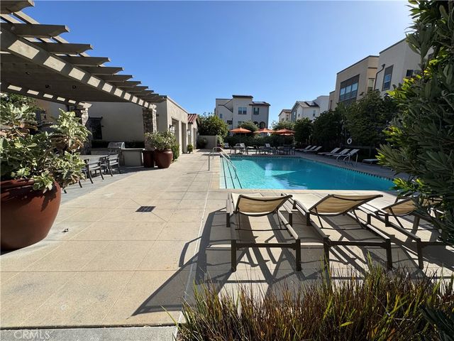 9 Sanctuary, Mission Viejo, CA 92692