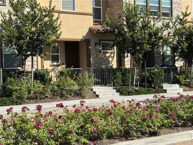 9 Sanctuary, Mission Viejo, CA 92692