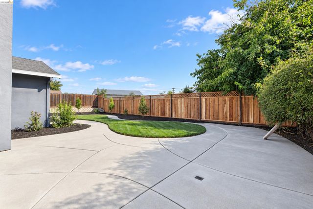 1335 Chianti Way, Oakley, CA 94561