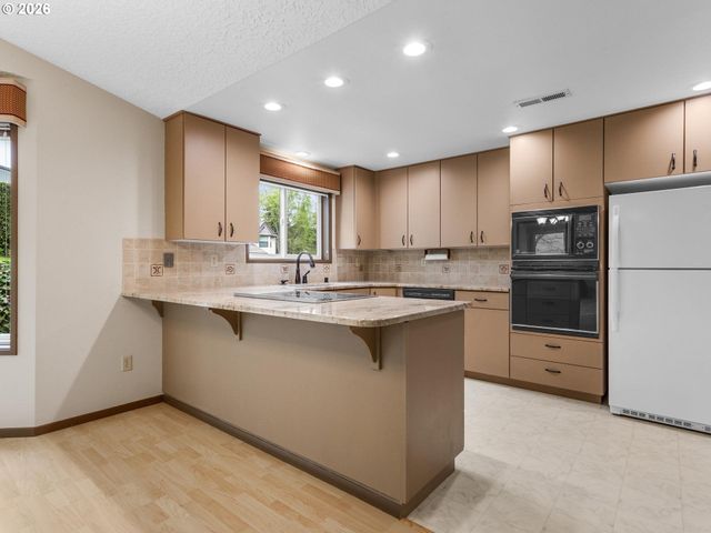 3300 Ne 164TH St W1, Ridgefield, WA 98642