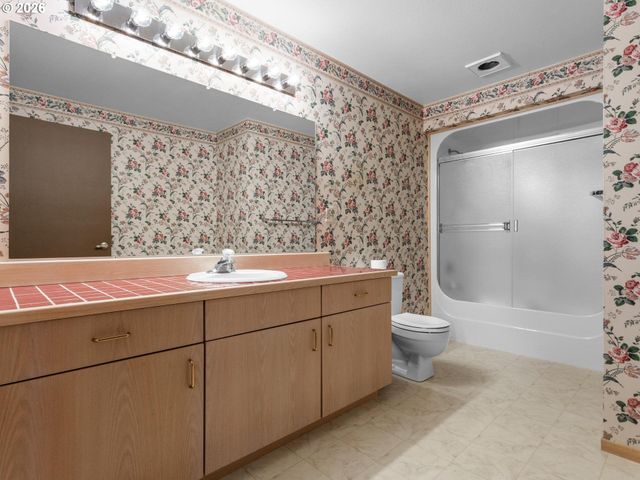 3300 Ne 164TH St W1, Ridgefield, WA 98642