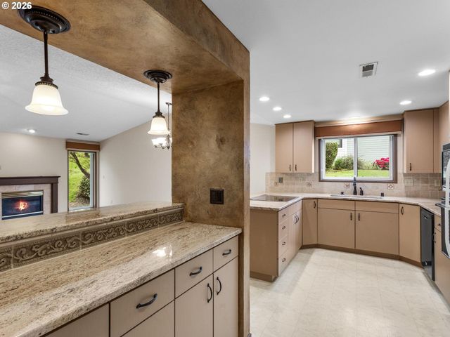 3300 Ne 164TH St W1, Ridgefield, WA 98642