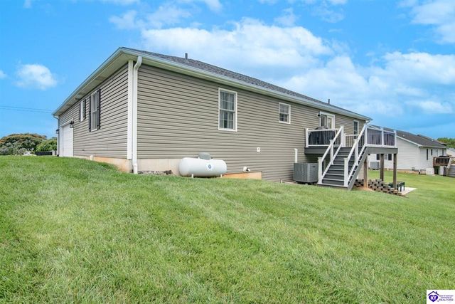 16 Sarah Court, Rineyville, KY 40162