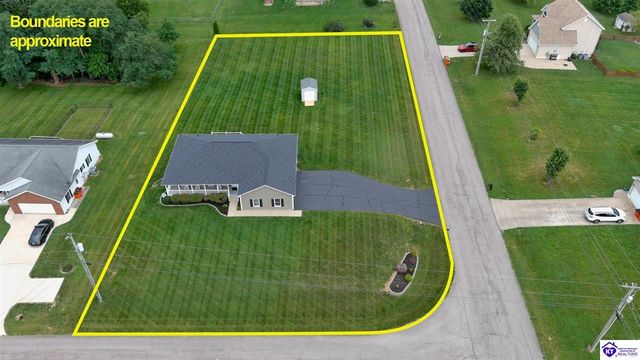 16 Sarah Court, Rineyville, KY 40162