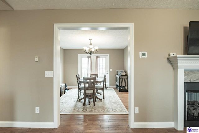 16 Sarah Court, Rineyville, KY 40162
