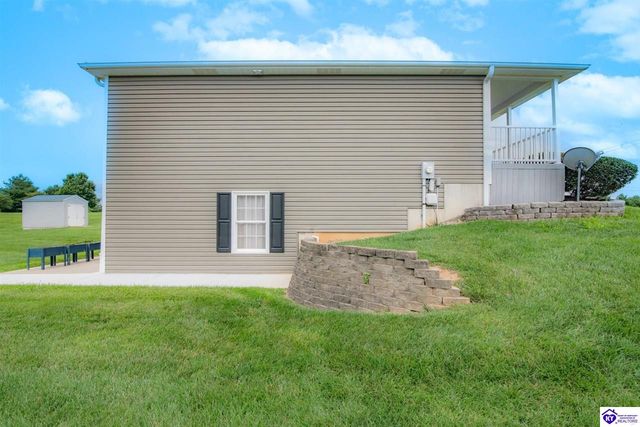 16 Sarah Court, Rineyville, KY 40162